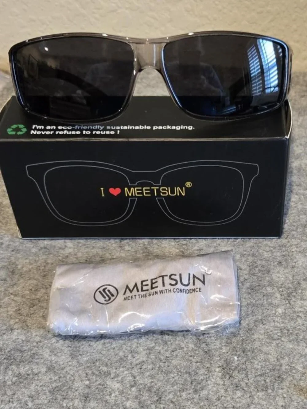 MEETSUN Fir Over Sunglasses Polarized Gray Frame with Cloth & lanyard NIB.